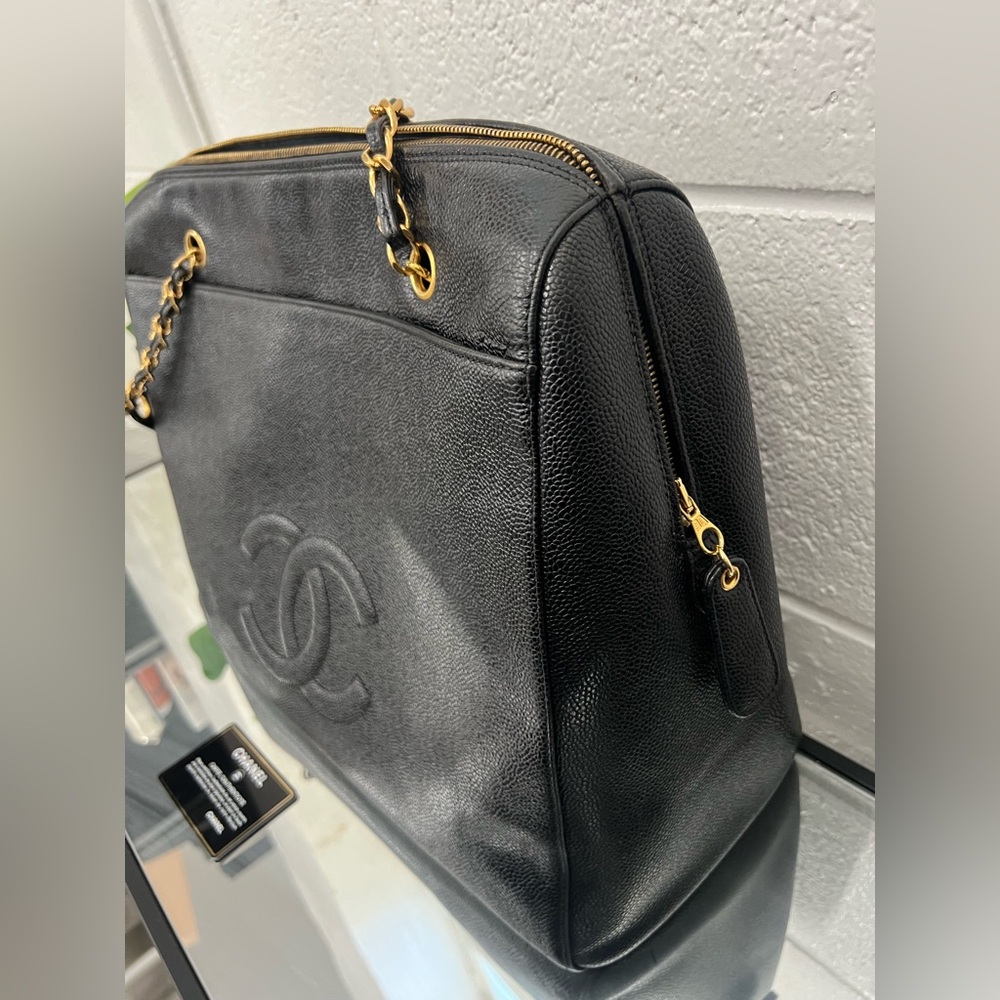 💎 ✨BEAUTIFUL✨💎 TRAVEL XL CAVIAR CHANEL TOTE ZIPPER TOP - Picture 15 of 15